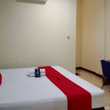 Reddoorz At Jalan Japaris Medan Hotel Exterior photo