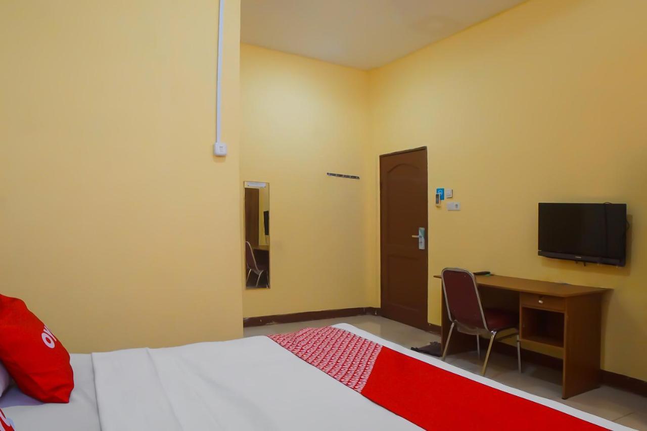 Reddoorz At Jalan Japaris Medan Hotel Exterior photo